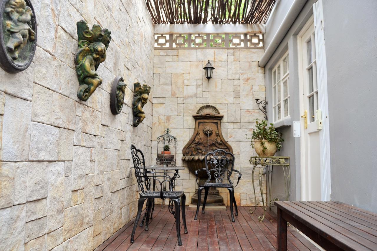 Versailles Self-Catering Wellington Exterior foto